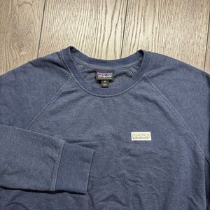 Patagonia Navy Crewneck medium Sweatshirt Blue